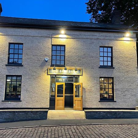 Hotel The Red Lion, Stretham Esterno foto
