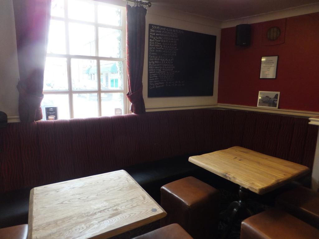 Hotel The Red Lion, Stretham Esterno foto